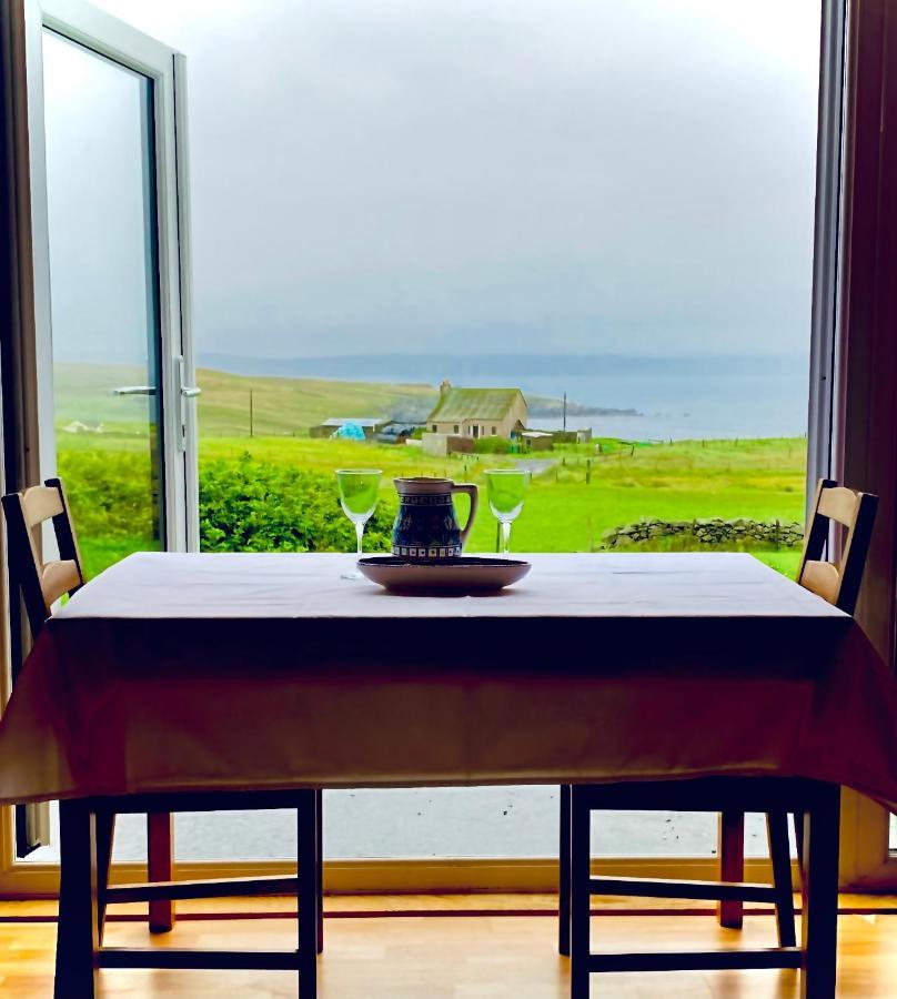 Sea View B & B Ulsta Екстериор снимка